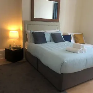 https://marcelas-place-private-studio-near-heathrow.brighton-hotels-england.com